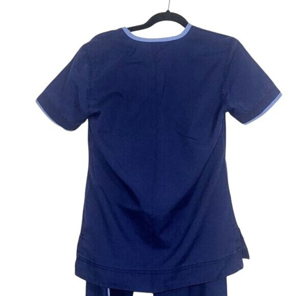 Metro Scrubs Navy Blue V-Neck Scrub Set With Light Blue Trim & Drawstring Pants - Picture 10 of 15
